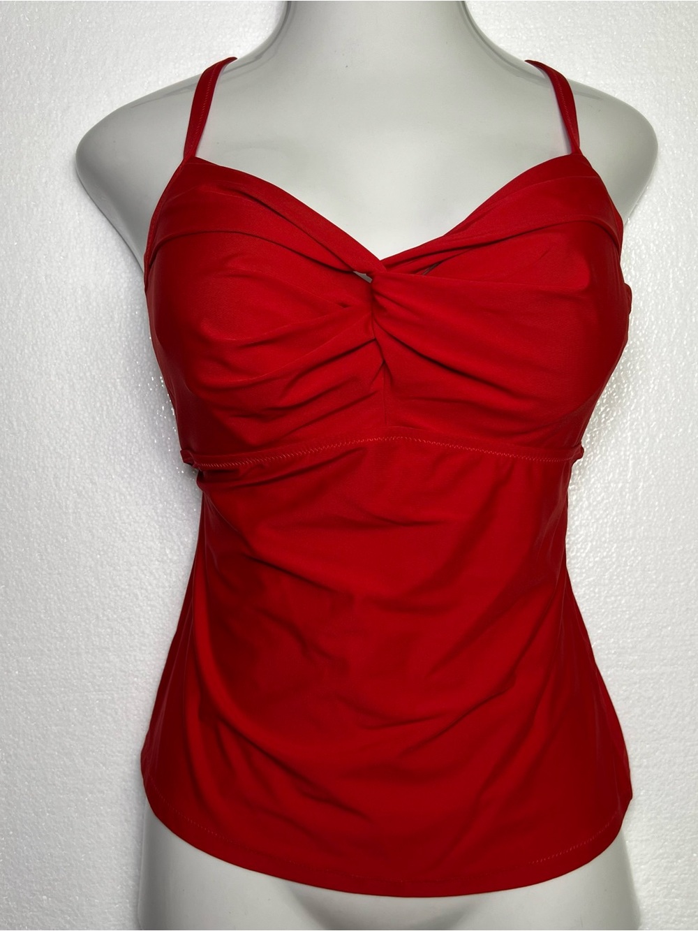 Athleta Twister Tankini Swimsuit To Size 36D/DD Red Bathing Suit Top Underwire